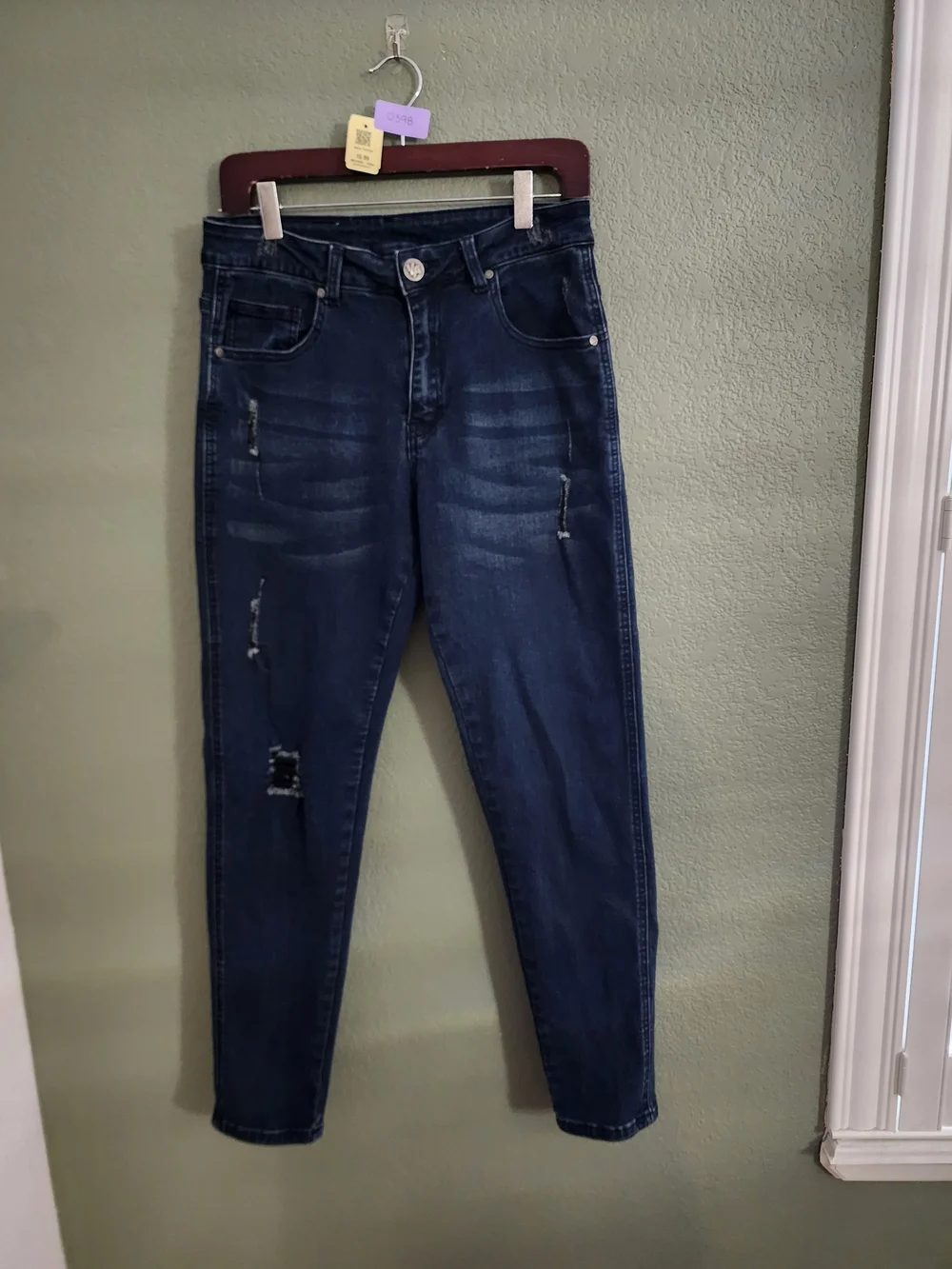 Men's Slim Fit Dark Blue Distressed Jeans